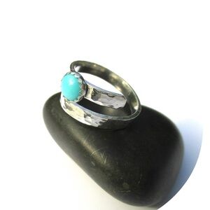 Twisted Designs Turquoise and Sterling Warp Around Adjustable Ring. Size 6-10